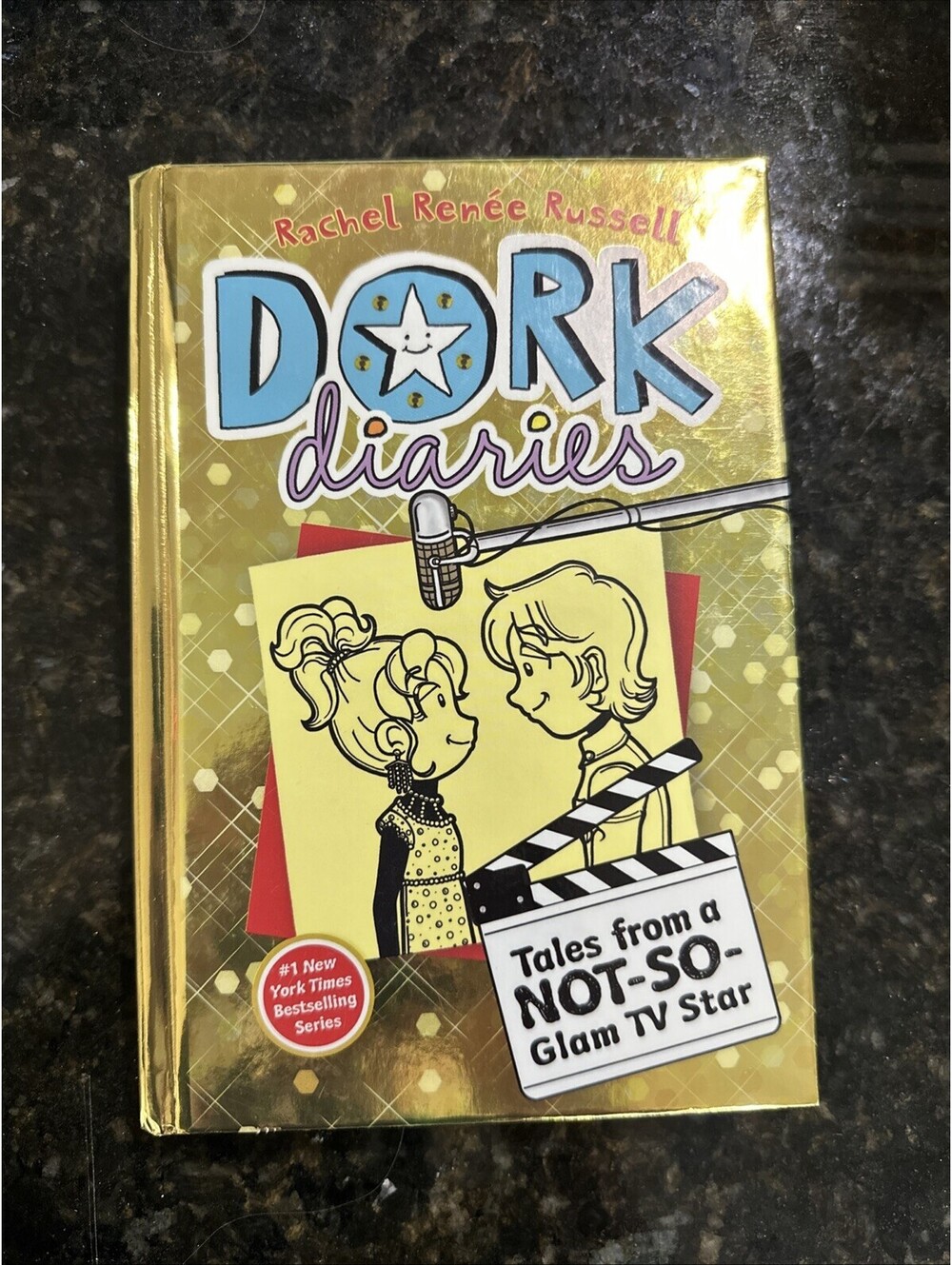 Dork Diaries 7 : Tales from a Not-So-Glam TV Star by Rachel Renée Russell (2014,